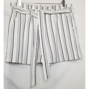 Great Jones Women's Striped Tie Waist Pull-On Shorts Size 6 - 13812142
